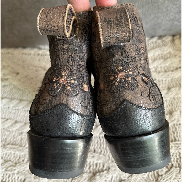 Old Gringo short Booties 7B - Picture 5 of 9